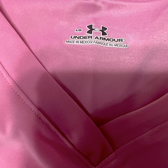 Under Armour Tee - Picture 4 of 4